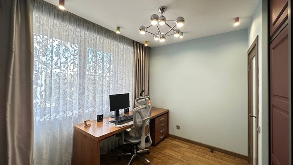 Продам трехкомнатную (3-комн.) квартиру, Василия Бутурлина ул, 2, Летово д