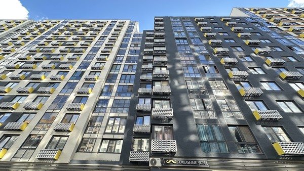 Продам трехкомнатную (3-комн.) квартиру, Василия Бутурлина ул, 2, Летово д