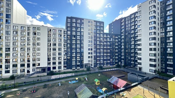 Продам трехкомнатную (3-комн.) квартиру, Василия Бутурлина ул, 2, Летово д