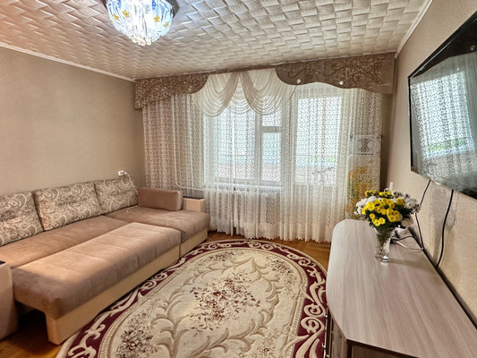 Продам многокомнатную квартиру, Подвойского ул, 133ка, Тихорецк г