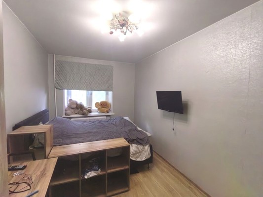 Продам трехкомнатную (3-комн.) квартиру, Симферопольская (Климовск мкр.) ул, 31, Подольск г