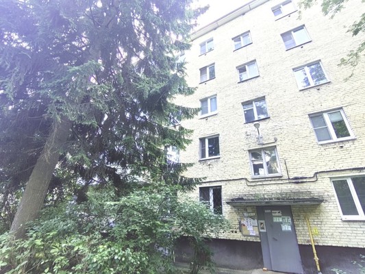 Продам трехкомнатную (3-комн.) квартиру, Симферопольская (Климовск мкр.) ул, 31, Подольск г