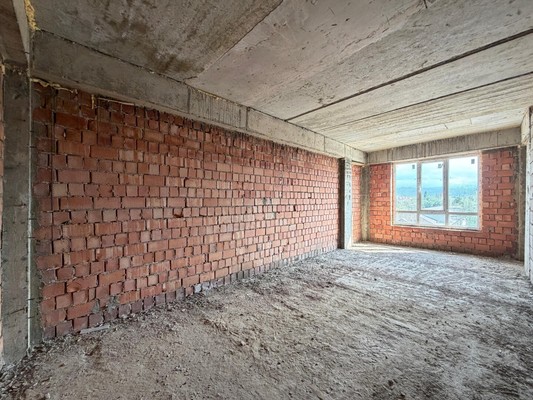 Продам трехкомнатную (3-комн.) квартиру, Кабардинская ул, 199, Нальчик г