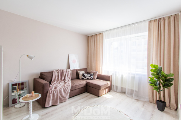 Продам однокомнатную (1-комн.) квартиру, Варшавская ул, 6к1 литера А, Санкт-Петербург г