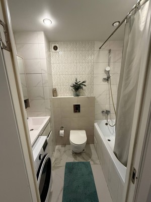 Продам трехкомнатную (3-комн.) квартиру, Анадырский проезд, 47к1, Москва г