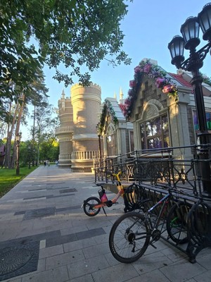 Продам трехкомнатную (3-комн.) квартиру, Анадырский проезд, 47к1, Москва г