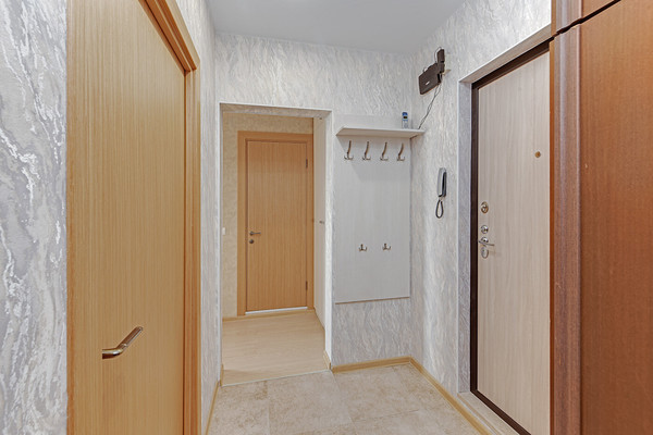 Продам двухкомнатную (2-комн.) квартиру, Барышиха ул, 25к1, Москва г
