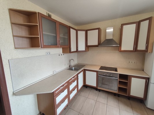 Продам однокомнатную (1-комн.) квартиру, 9, СНТ N 3 ф-ки 1 Мая тер
