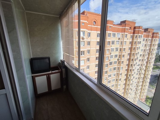 Продам однокомнатную (1-комн.) квартиру, 9, СНТ N 3 ф-ки 1 Мая тер