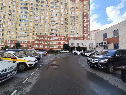 Продам однокомнатную (1-комн.) квартиру, 9, СНТ N 3 ф-ки 1 Мая тер