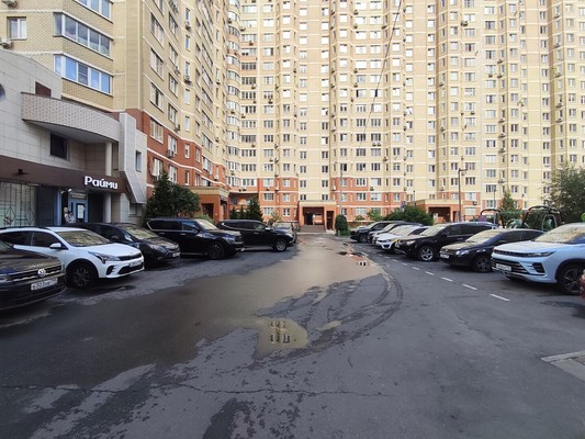 Продам однокомнатную (1-комн.) квартиру, 9, СНТ N 3 ф-ки 1 Мая тер