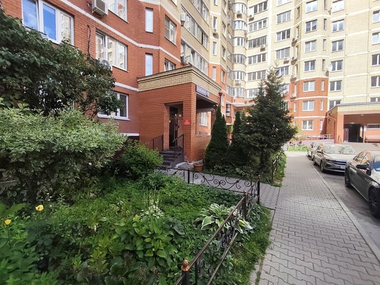 Продам однокомнатную (1-комн.) квартиру, 9, СНТ N 3 ф-ки 1 Мая тер