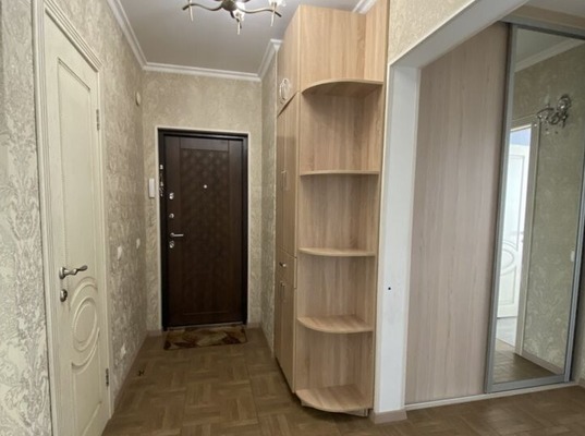 Продам трехкомнатную (3-комн.) квартиру, Емельянова А.О. ул, 35а, Южно-Сахалинск г