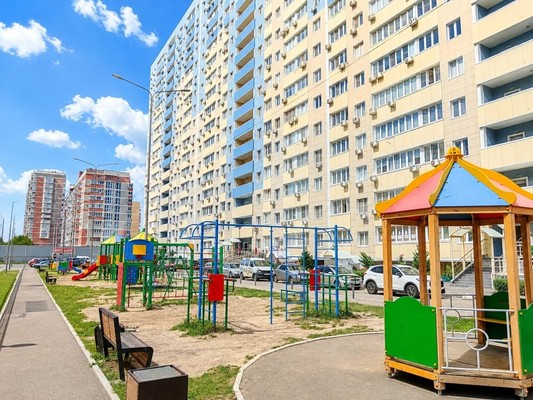Продам однокомнатную (1-комн.) квартиру, Российская ул, 267к4, Краснодар г