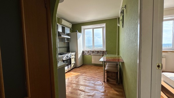 Продам двухкомнатную (2-комн.) квартиру, Академика Павлова ул, 41, Миасс г