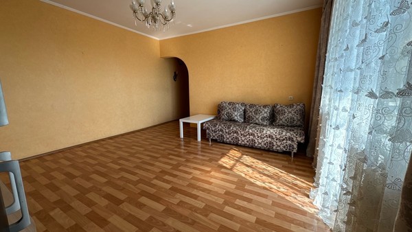 Продам двухкомнатную (2-комн.) квартиру, Академика Павлова ул, 41, Миасс г