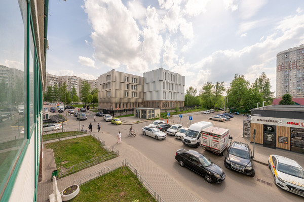 Продам однокомнатную (1-комн.) квартиру, Космонавтов б-р, 8, Красногорск г