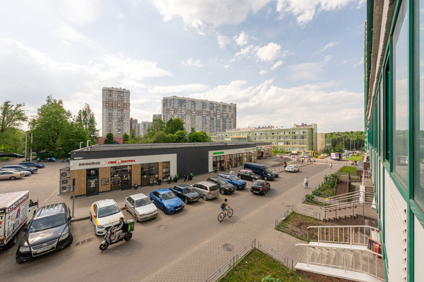 Продам однокомнатную (1-комн.) квартиру, Космонавтов б-р, 8, Красногорск г