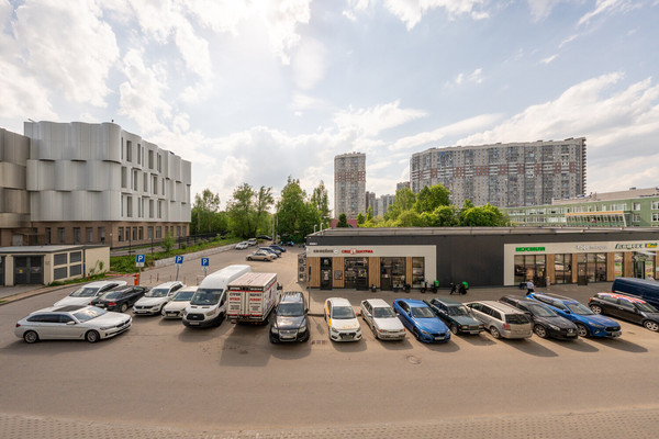 Продам однокомнатную (1-комн.) квартиру, Космонавтов б-р, 8, Красногорск г