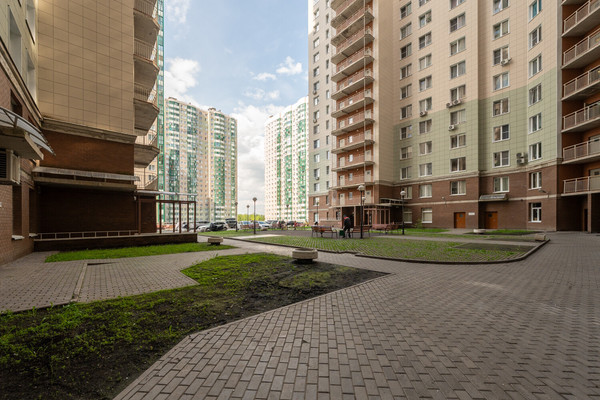 Продам однокомнатную (1-комн.) квартиру, Космонавтов б-р, 8, Красногорск г