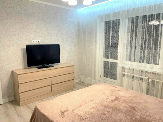 Продам двухкомнатную (2-комн.) квартиру, Южная Битца р-н, 5, Бутово рп