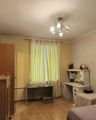 Продам трехкомнатную (3-комн.) квартиру, Зорге ул, 20, Москва г