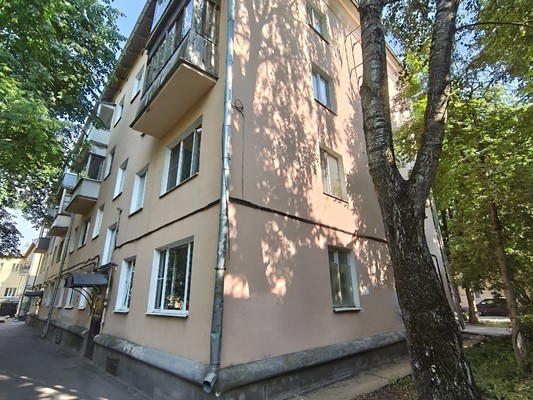Продам однокомнатную (1-комн.) квартиру, Козьмодемьянская ул, 4, Великий Новгород г
