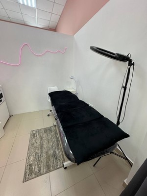 Продам салон красоты 100 м2, Александры Монаховой ул, 90к4, Коммунарка п