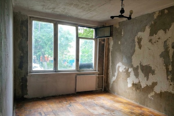 Продам 2-комн. в 4-комн. квартире, Петра Смородина ул, 18, Санкт-Петербург г