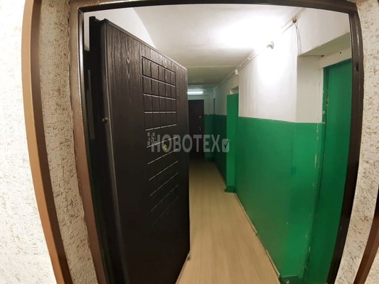 Продам комнату в 8-комн. квартире, Комарова ул, 78, Апшеронск г