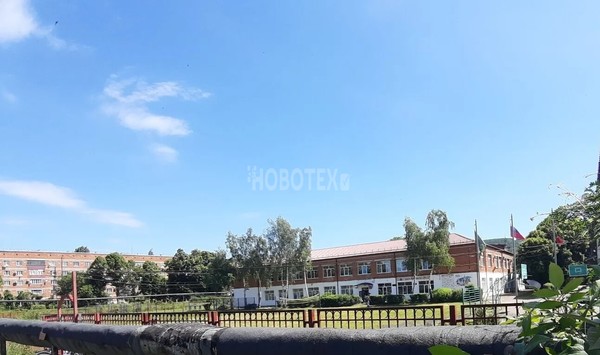 Продам комнату в 8-комн. квартире, Комарова ул, 78, Апшеронск г
