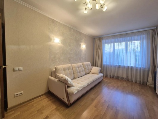 Продам трехкомнатную (3-комн.) квартиру, Героев Курсантов (Юбилейный мкр) ул, 24, Королев г