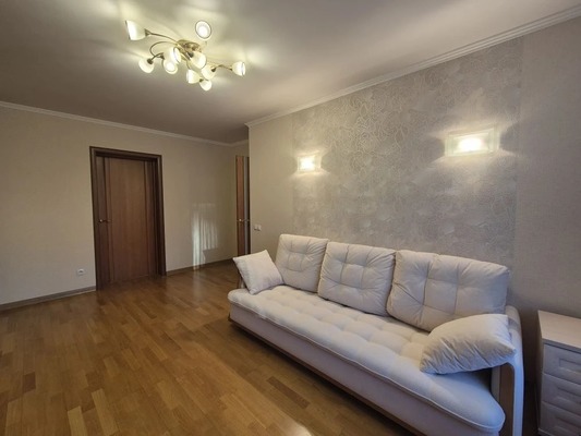 Продам трехкомнатную (3-комн.) квартиру, Героев Курсантов (Юбилейный мкр) ул, 24, Королев г