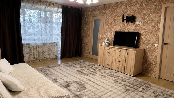Сдам однокомнатную (1-комн.) квартиру, Хрустальная ул, 10А, Пермь г