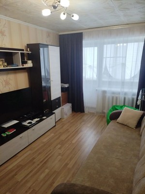 Продам двухкомнатную (2-комн.) квартиру, Вересаева ул, 6, Алексин г