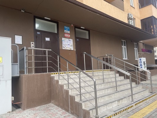 Продам двухкомнатную (2-комн.) квартиру, Куникова ул, 1, Новороссийск г