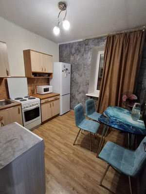 Продам однокомнатную (1-комн.) квартиру, Порфирьева ул, 10, Ишим г