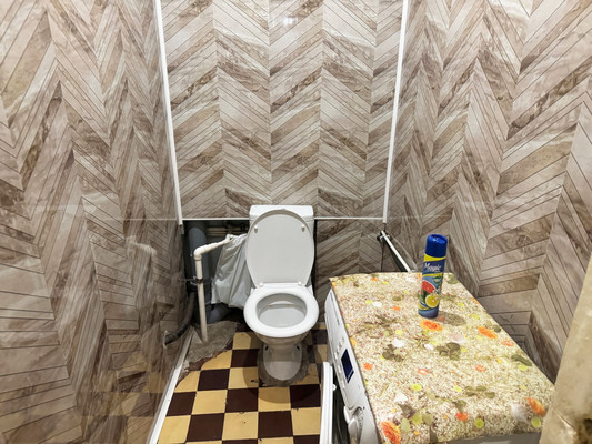 Сдам комнату в 6-комн. квартире, 12-я В.О. линия, 15, Санкт-Петербург г