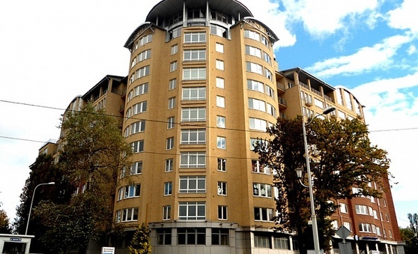 Продам многокомнатную квартиру, Красная ул, 63кА, Калининград г