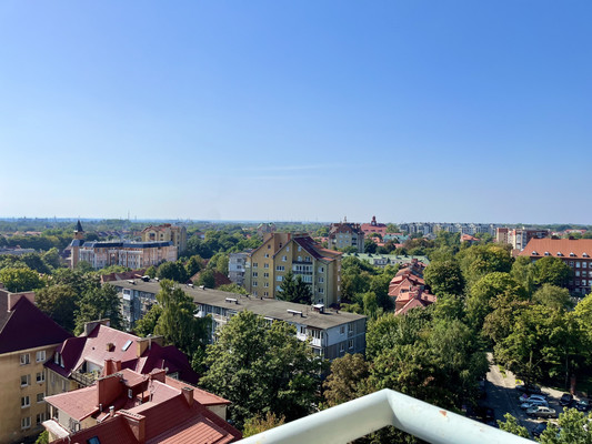Продам многокомнатную квартиру, Красная ул, 63кА, Калининград г