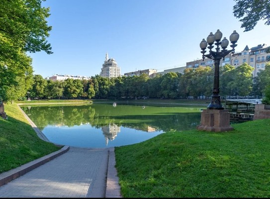 Продам двухкомнатную (2-комн.) квартиру, Садовая-Кудринская ул, 28-30, Москва г