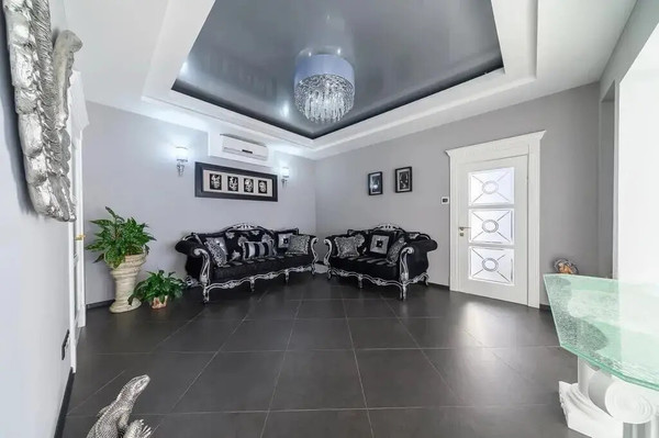 Продам многокомнатную квартиру, Курортный (Хостинский р-н) пр-кт, 92/5, Сочи г