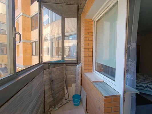 Продам однокомнатную (1-комн.) квартиру, Хохлова ул, 8, Гатчина г