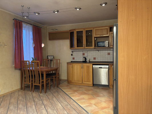 Сдам двухкомнатную (2-комн.) квартиру, Ленинский пр-кт, 69к1, Санкт-Петербург г