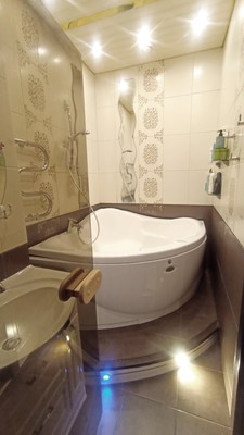 Продам трехкомнатную (3-комн.) квартиру, Софийская ул, 37Ак2, Санкт-Петербург г