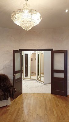 Продам трехкомнатную (3-комн.) квартиру, Софийская ул, 37Ак2, Санкт-Петербург г