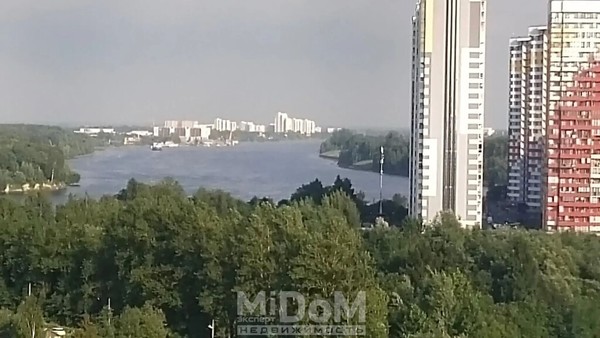 Продам однокомнатную (1-комн.) квартиру, Заводская (Усть-Славянка тер.) ул, 17 1, Санкт-Петербург г