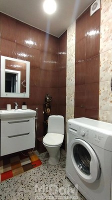 Продам однокомнатную (1-комн.) квартиру, Заводская (Усть-Славянка тер.) ул, 17 1, Санкт-Петербург г