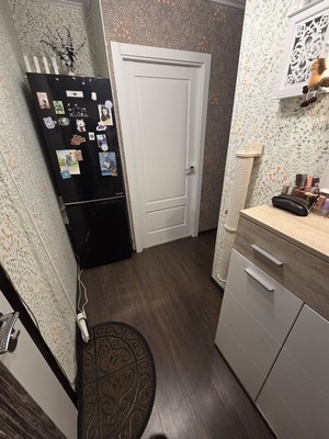 Продам однокомнатную (1-комн.) квартиру, Ясеневая ул, 10к1, Москва г