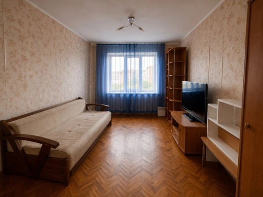 Продам трехкомнатную (3-комн.) квартиру, Куникова ул, 11, Новороссийск г